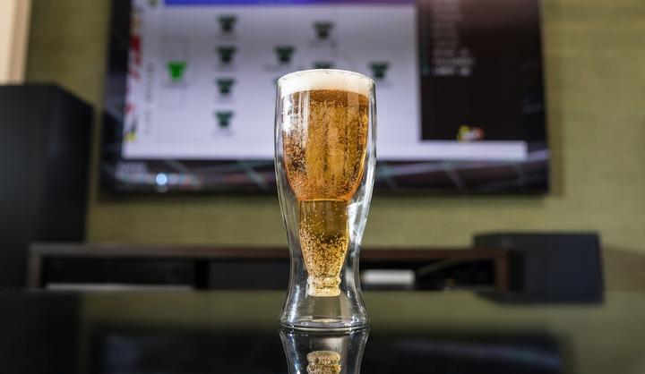Бокал UFT Beercup в виде бутылки пива с двойными стенками 350 мл
