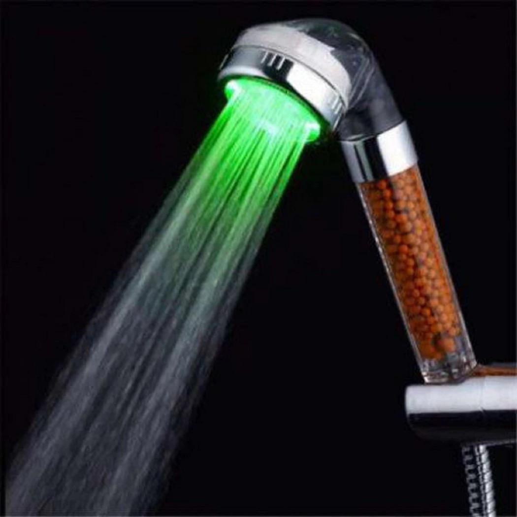 Фото 7 Турмалиновая насадка на душ лейка с минералами с подсветкой за температурой UFT Shower 02