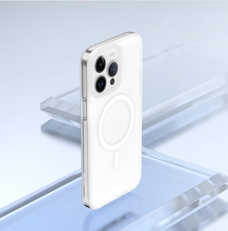 Чехол для iPhone 15 Pro Max с магнитом MagSafe Vokamo Glacier Белый Матовый